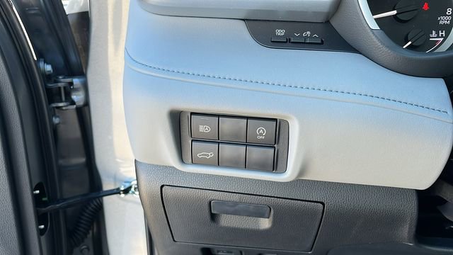 New 2026 Toyota Highlander XLE image 8