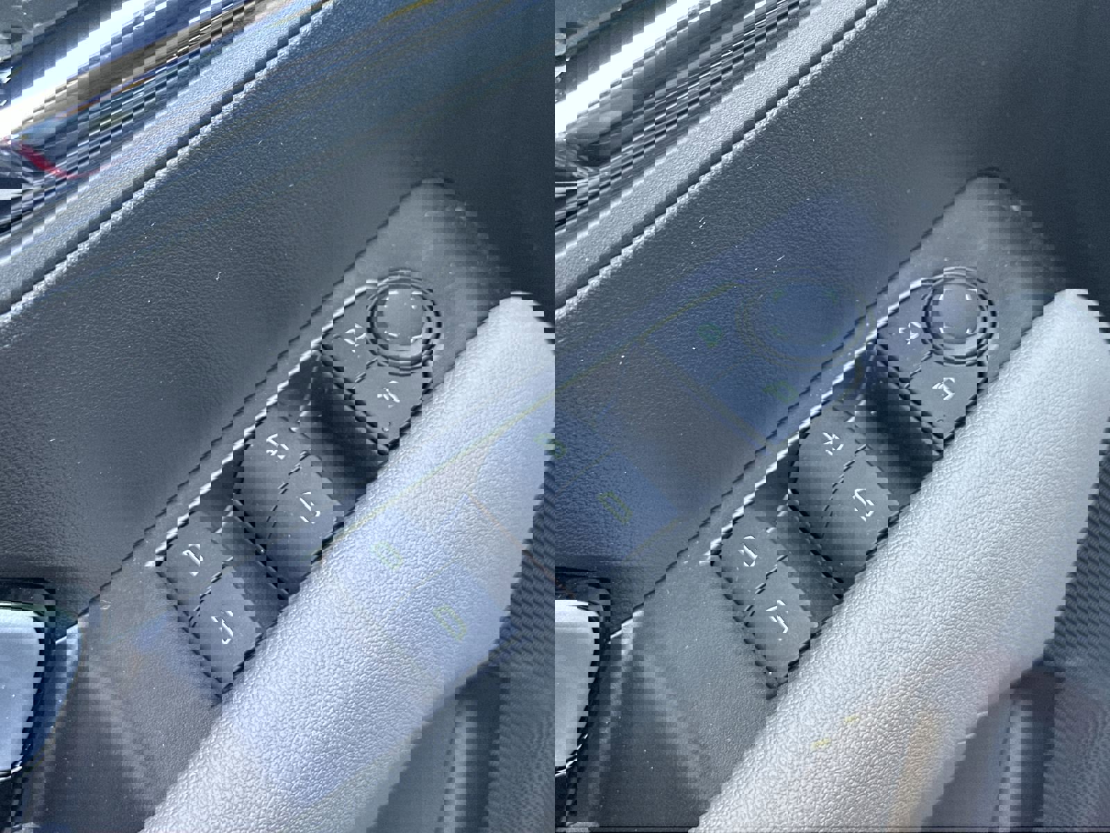 Certified 2024 Chevrolet Colorado ZR2 w/ Technology Package image 15