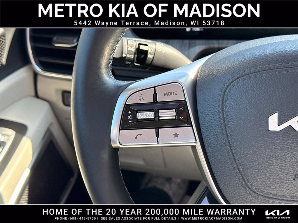 Used 2024 Kia Telluride SX Prestige w/ Towing Package AWD/4WD image 20