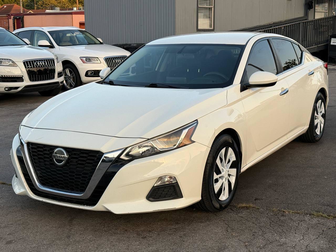 Used 2019 Nissan Altima 2.5 S FWD image 6