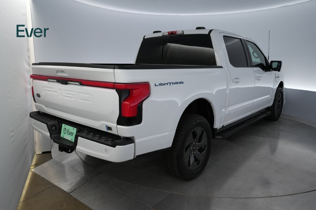 Used 2023 Ford F150 Lightning Lariat w/ Max Trailer Tow Package AWD/4WD image 3