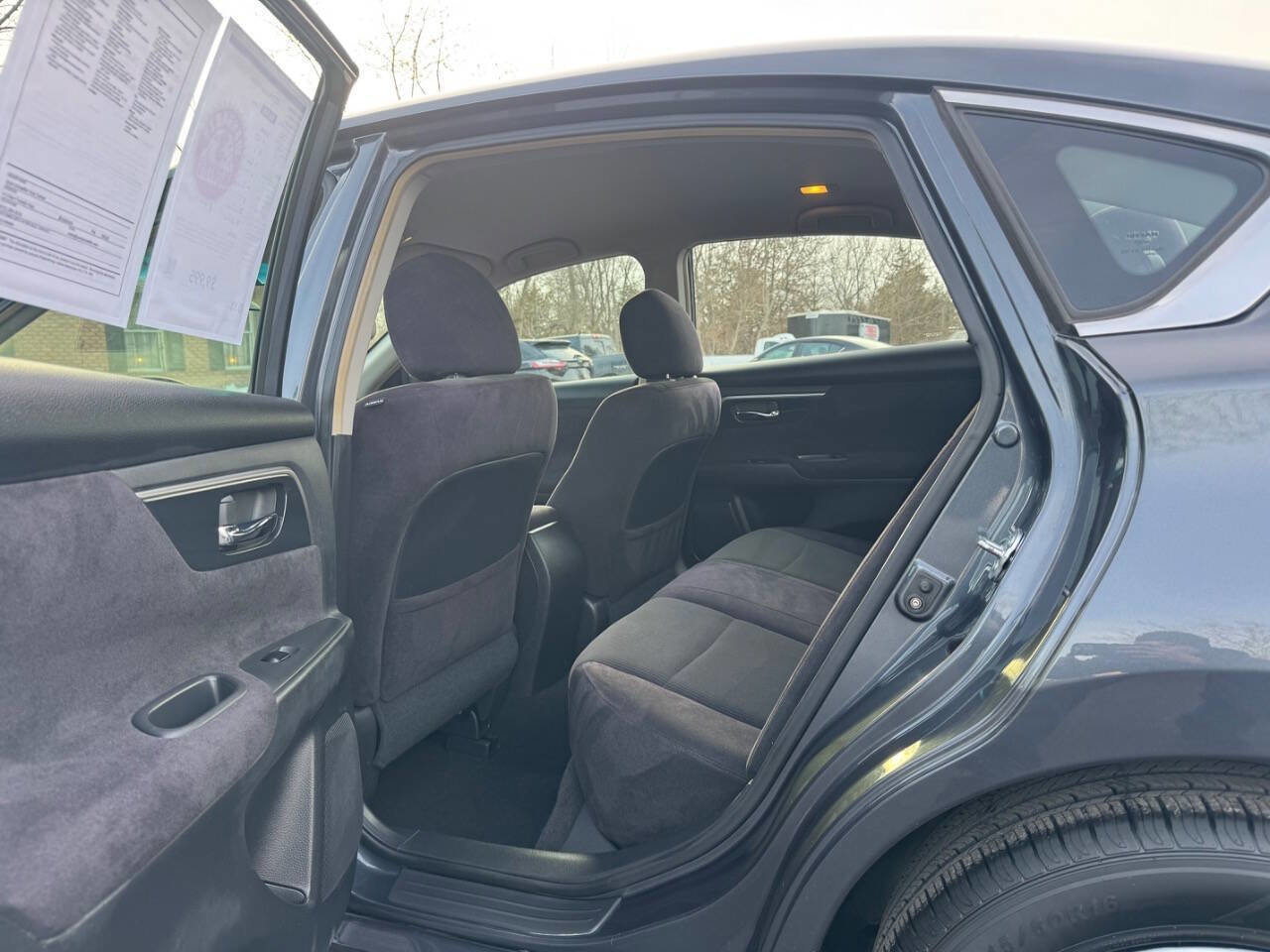 Used 2013 Nissan Altima 2.5 S FWD image 15