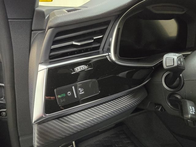 New 2026 Audi SQ8 Premium Plus AWD/4WD image 15