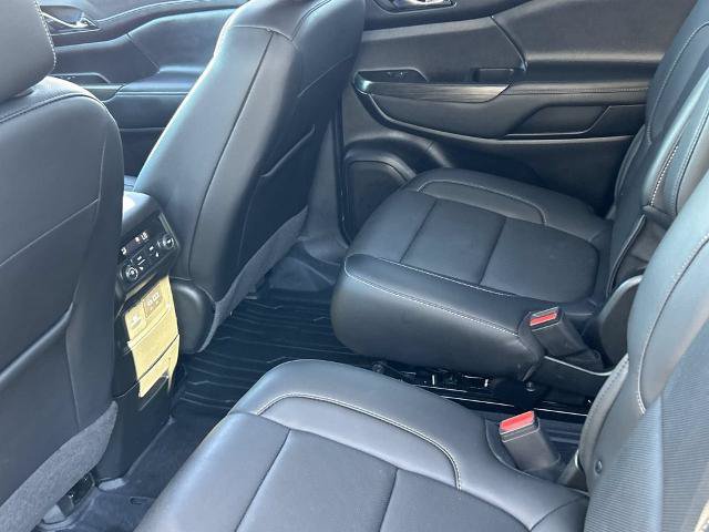 Used 2023 GMC Acadia SLT w/ Elevation Edition FWD image 20