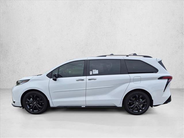 New 2026 Toyota Sienna XSE FWD image 5