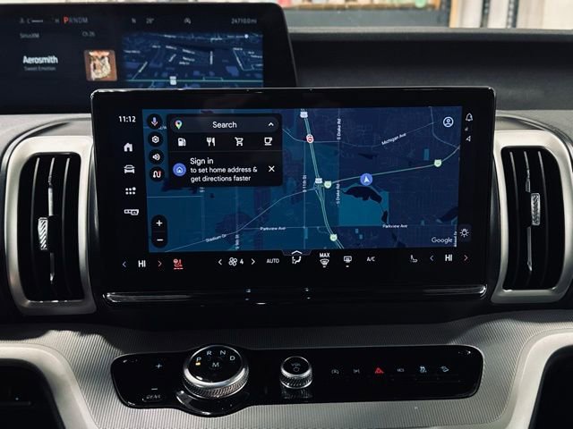 Used 2025 Ford Expedition Active image 50