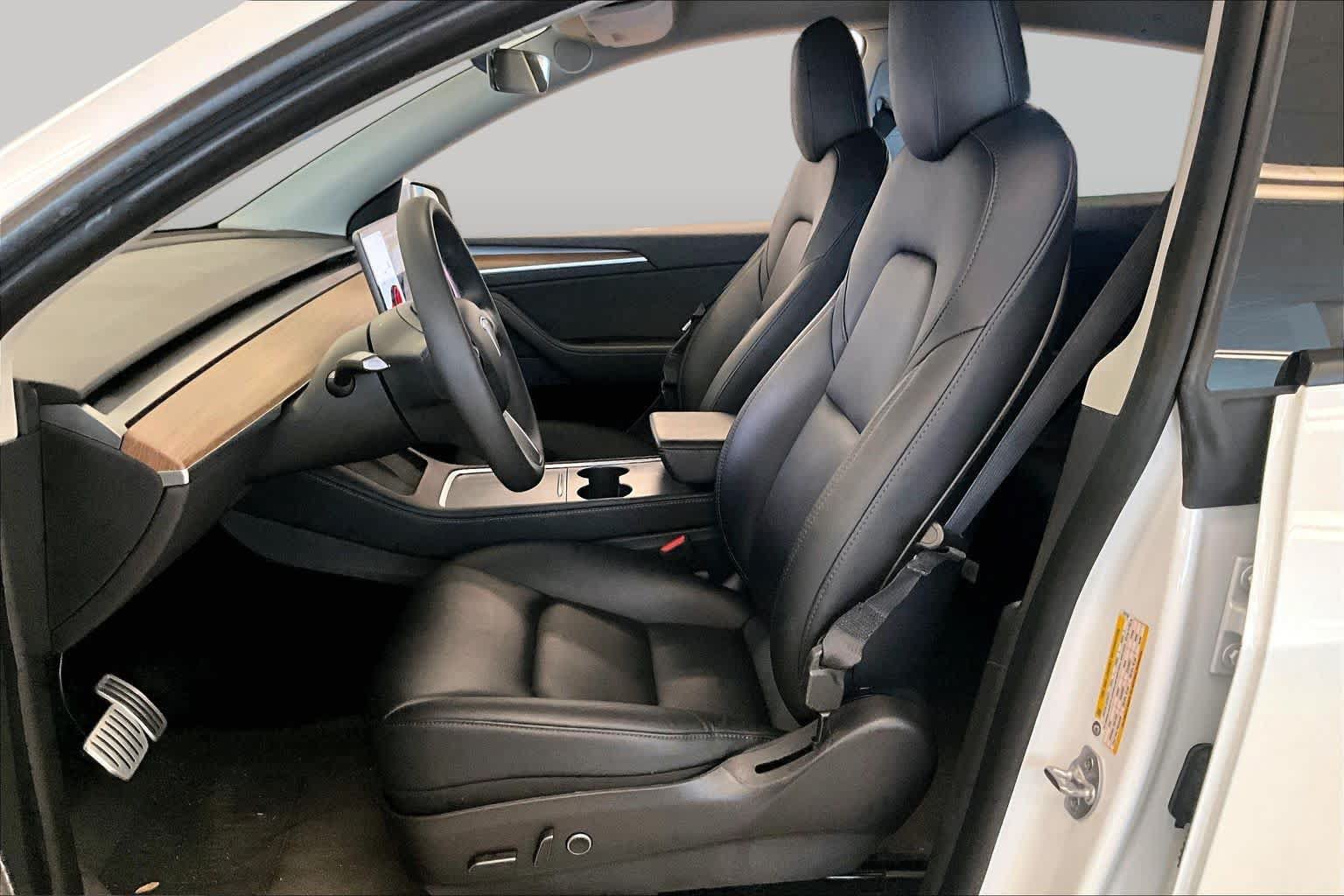 Used 2022 Tesla Model Y Performance AWD/4WD image 7