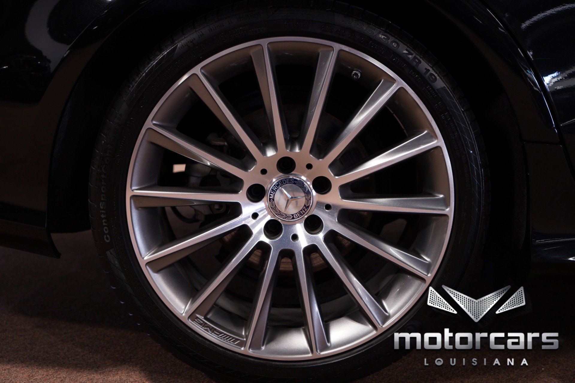 Used 2016 Mercedes-Benz CLS 400 4MATIC w/ Premium 2 Package image 22