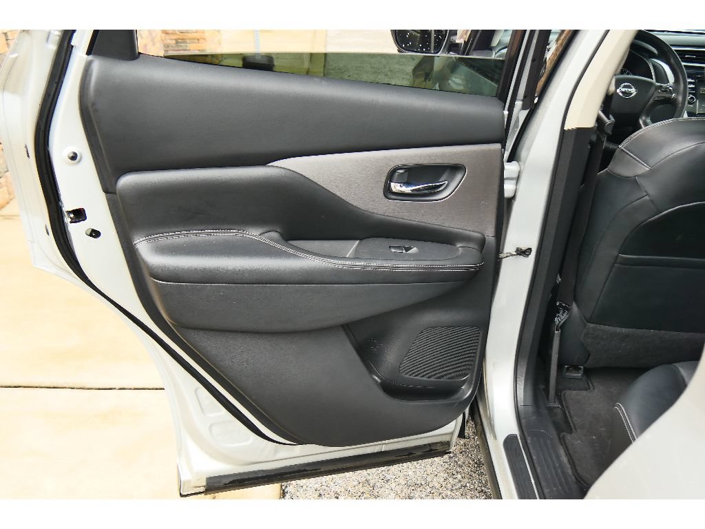 Used 2021 Nissan Murano SL w/ SL Moonroof Package AWD/4WD image 18