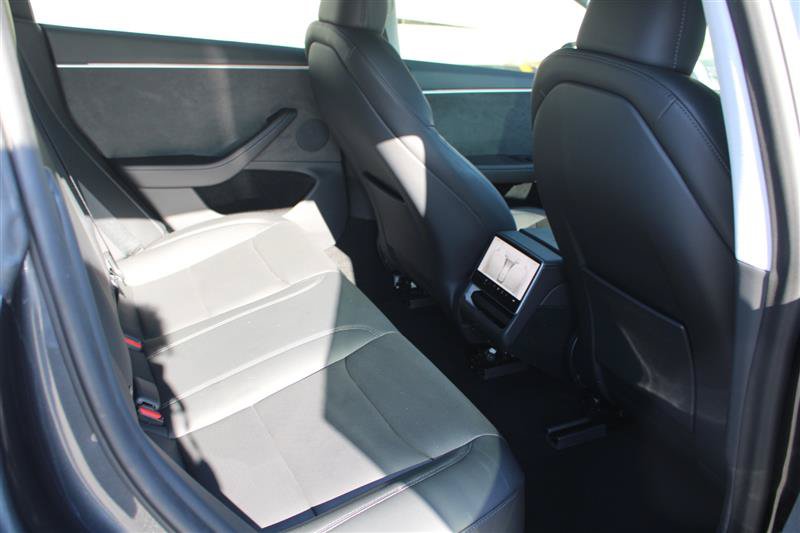 Used 2024 Tesla Model 3 Long Range AWD/4WD image 10