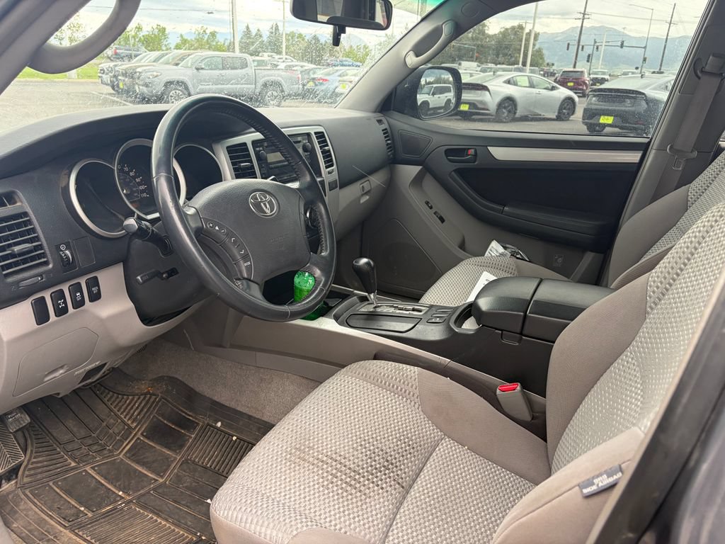 Used 2008 Toyota 4Runner Sport AWD/4WD image 3