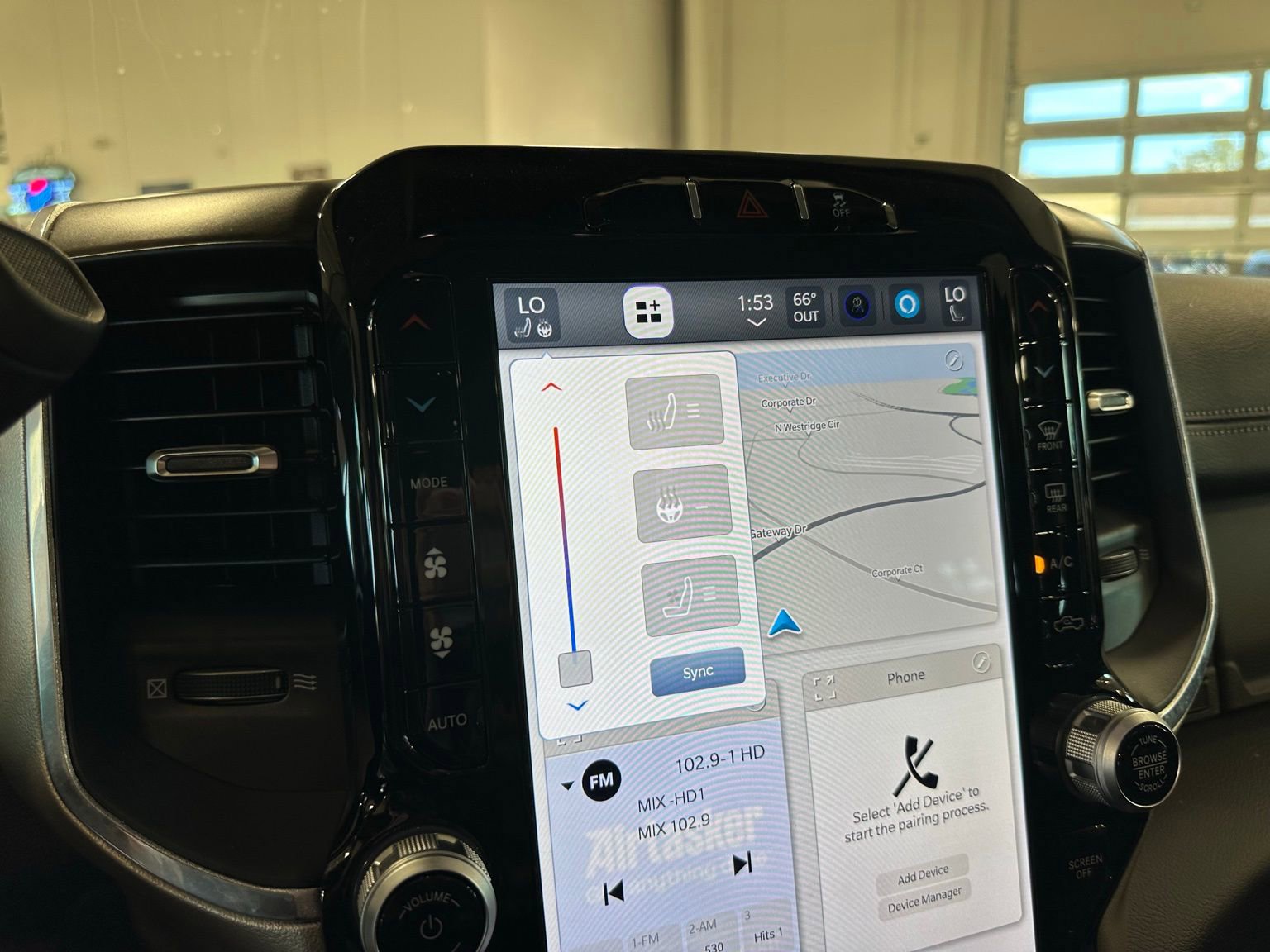 Used 2024 RAM 3500 Laramie image 35