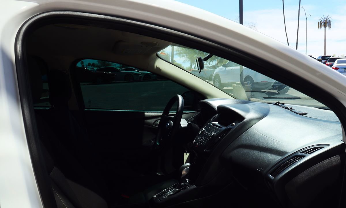 Used 2017 Ford Focus S image 31