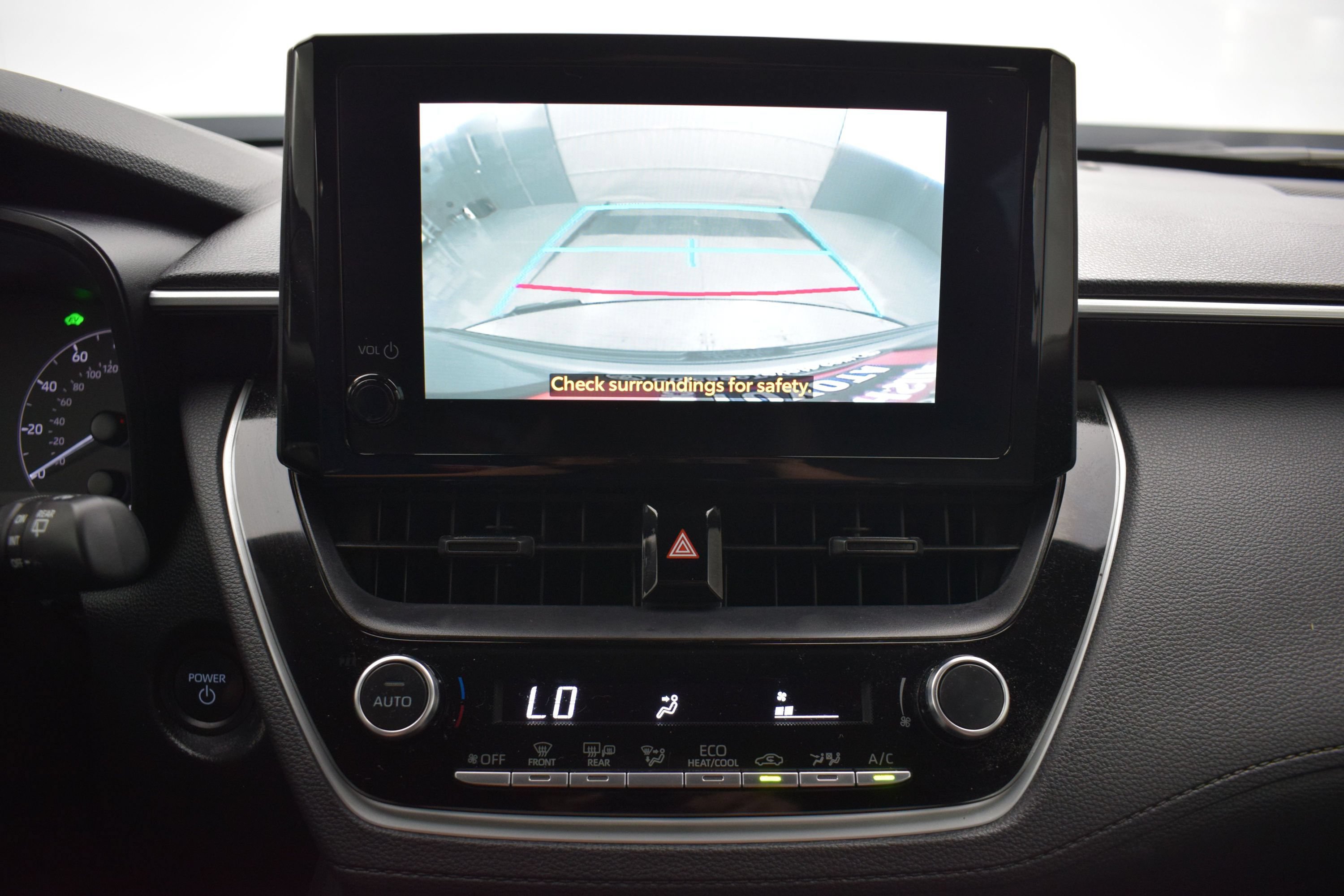 Used 2024 Toyota Corolla Cross AWD Hybrid image 16