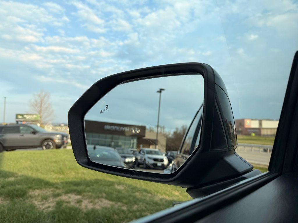 Used 2021 Hyundai Palisade Limited image 21