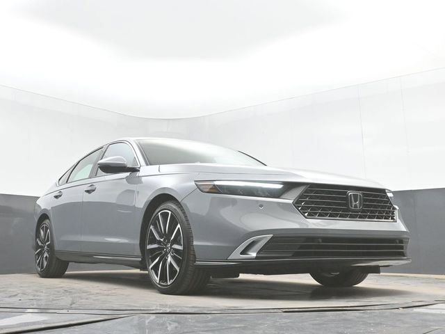 Certified 2025 Honda Accord Touring image 41