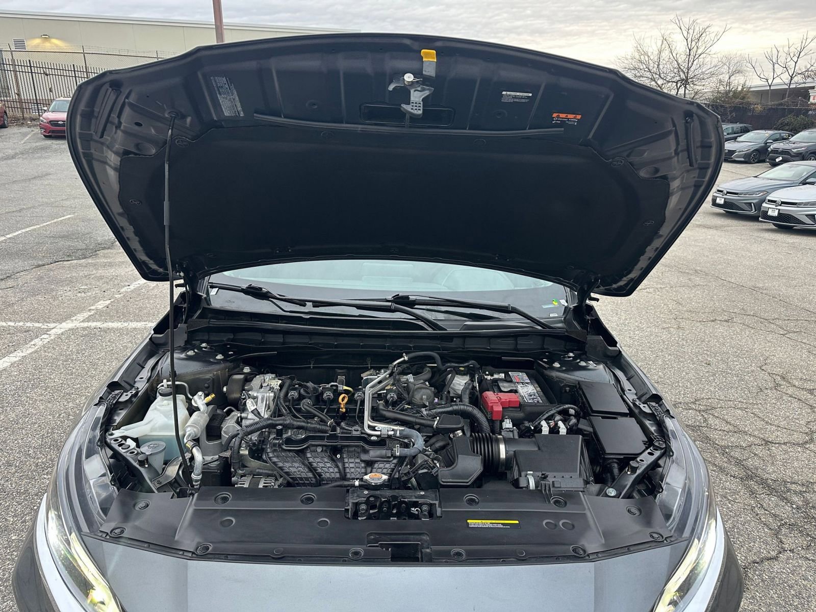 Used 2025 Nissan Altima 2.5 SV image 31