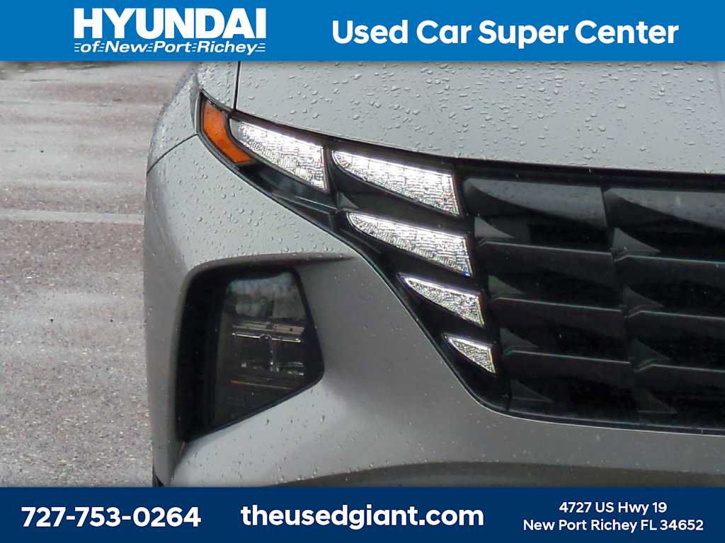 Certified 2022 Hyundai Tucson SEL w/ Cargo Package FWD image 9