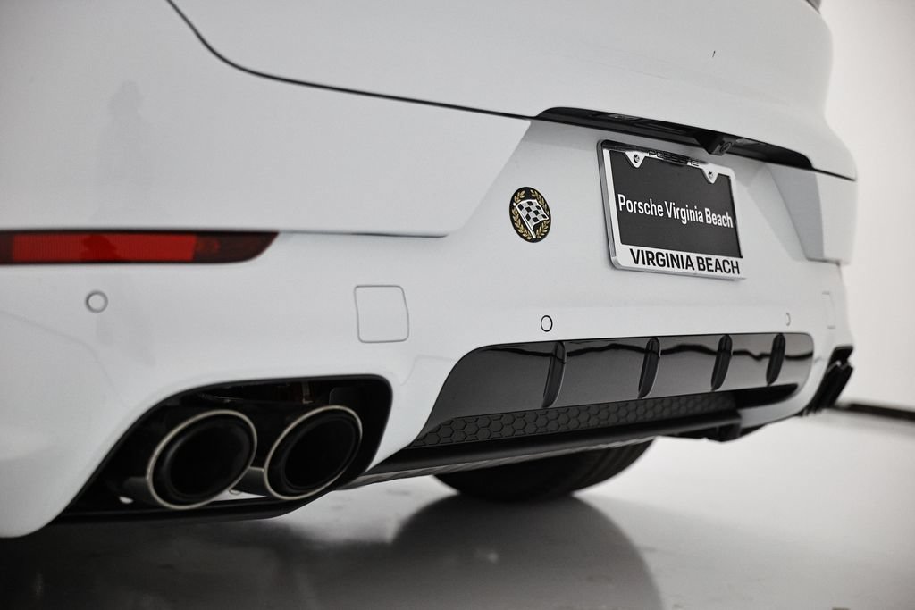 New 2026 Porsche Cayenne GTS AWD/4WD image 15