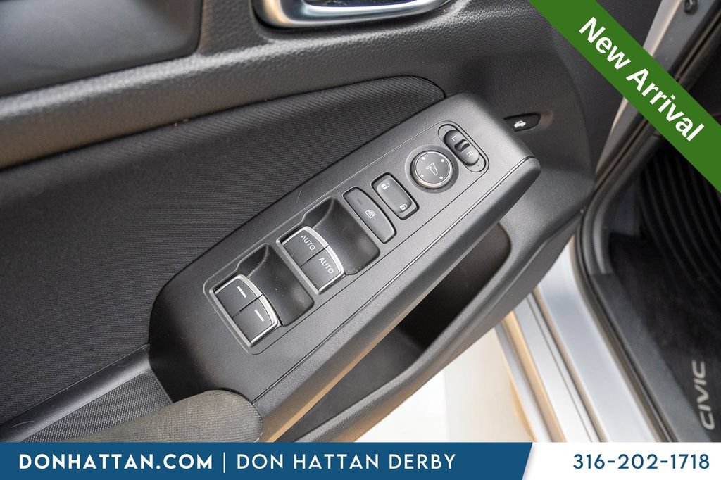 Used 2022 Honda Civic Sport image 17