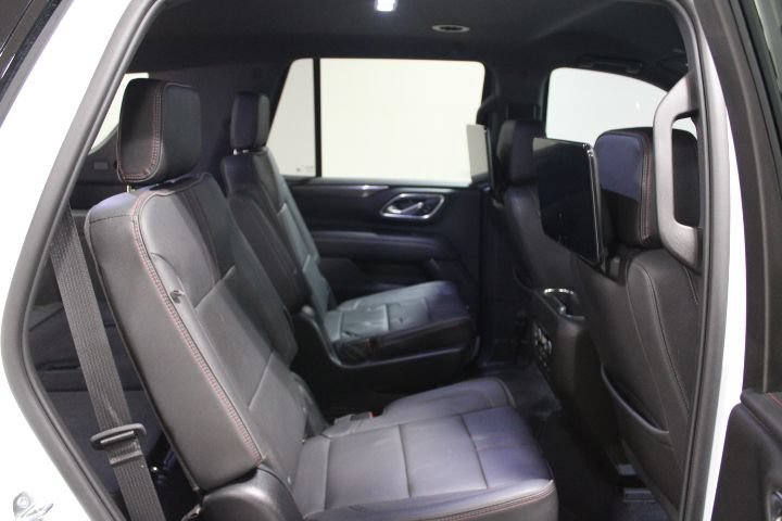 Used 2023 Chevrolet Tahoe RST w/ Luxury Package AWD/4WD image 31