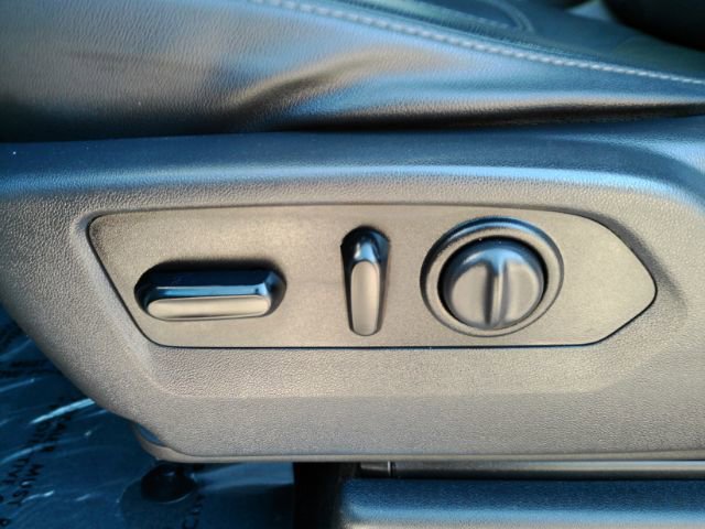 Used 2020 Chevrolet Silverado 3500 LTZ w/ LTZ Texas Edition image 13