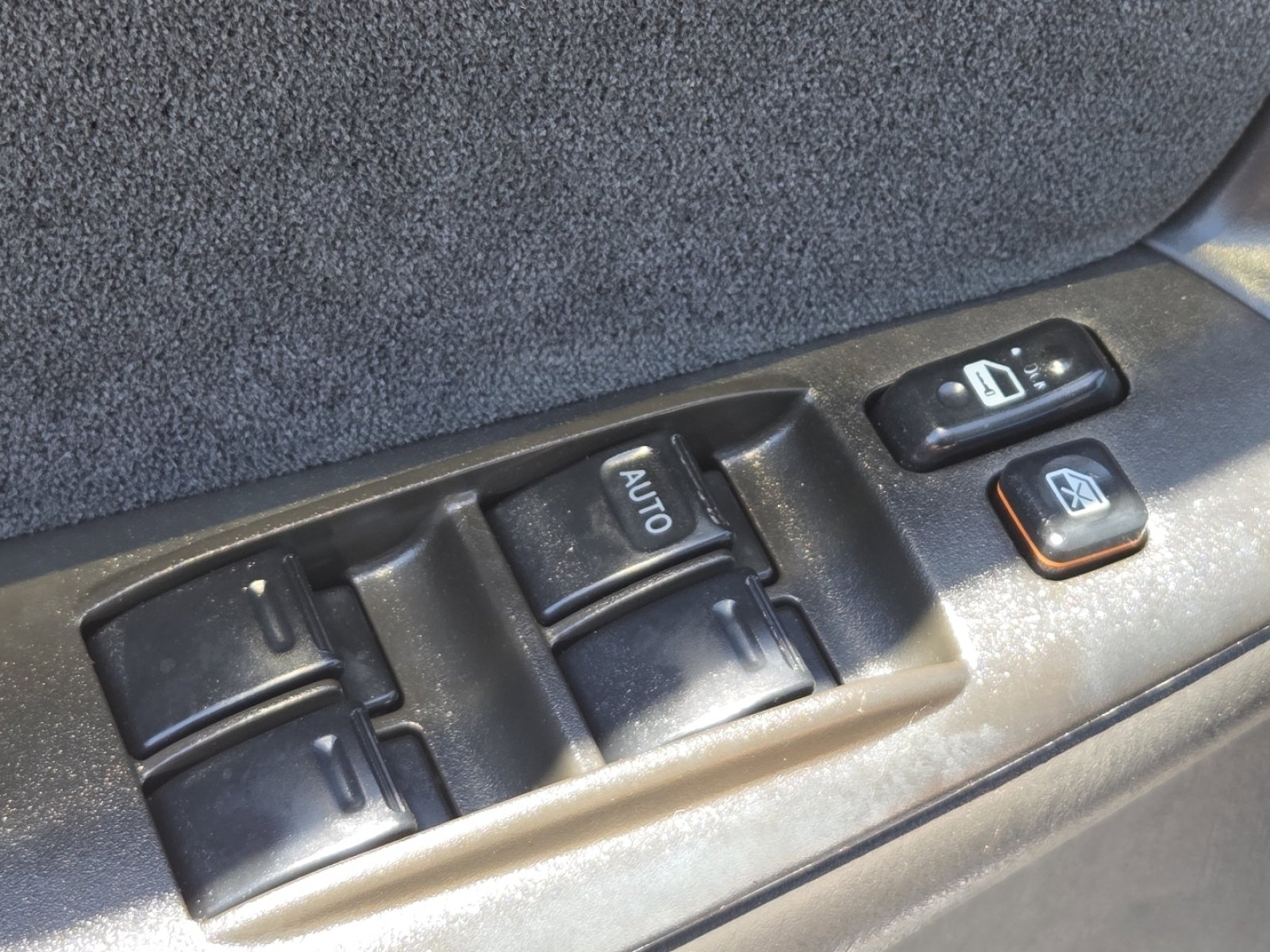 Used 2007 Toyota Corolla LE FWD image 29