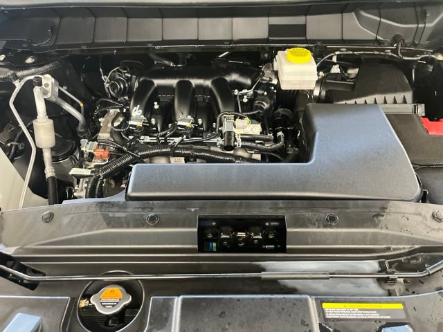 Certified 2025 Nissan Pathfinder SV w/ SV Premium Package AWD/4WD image 21