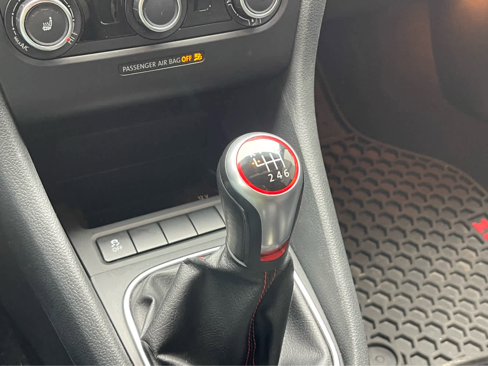 Used 2013 Volkswagen GTI Autobahn image 15