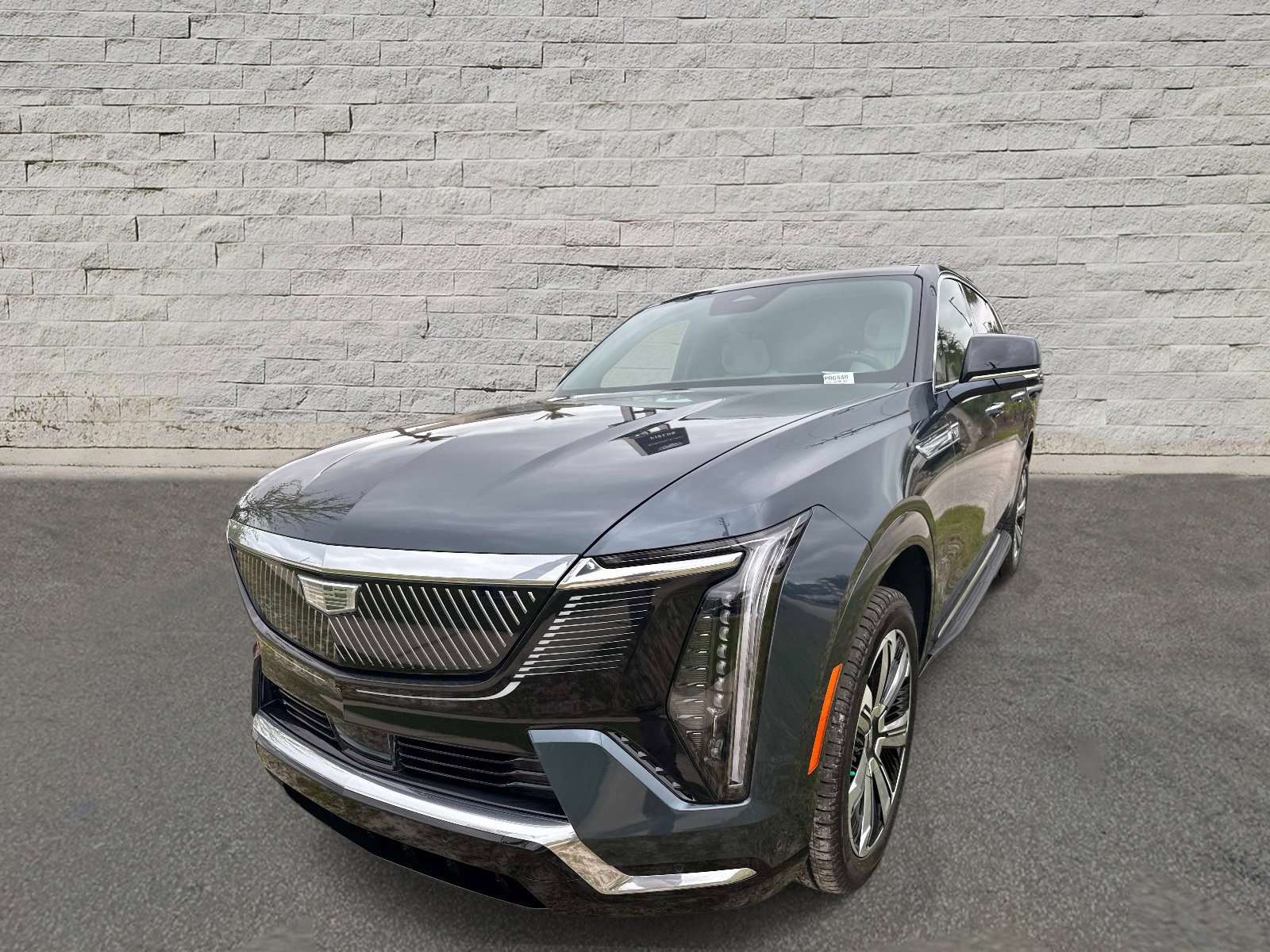 Certified 2025 Cadillac Escalade IQ Luxury 1 w/ Smart Trailering package AWD/4WD image 9