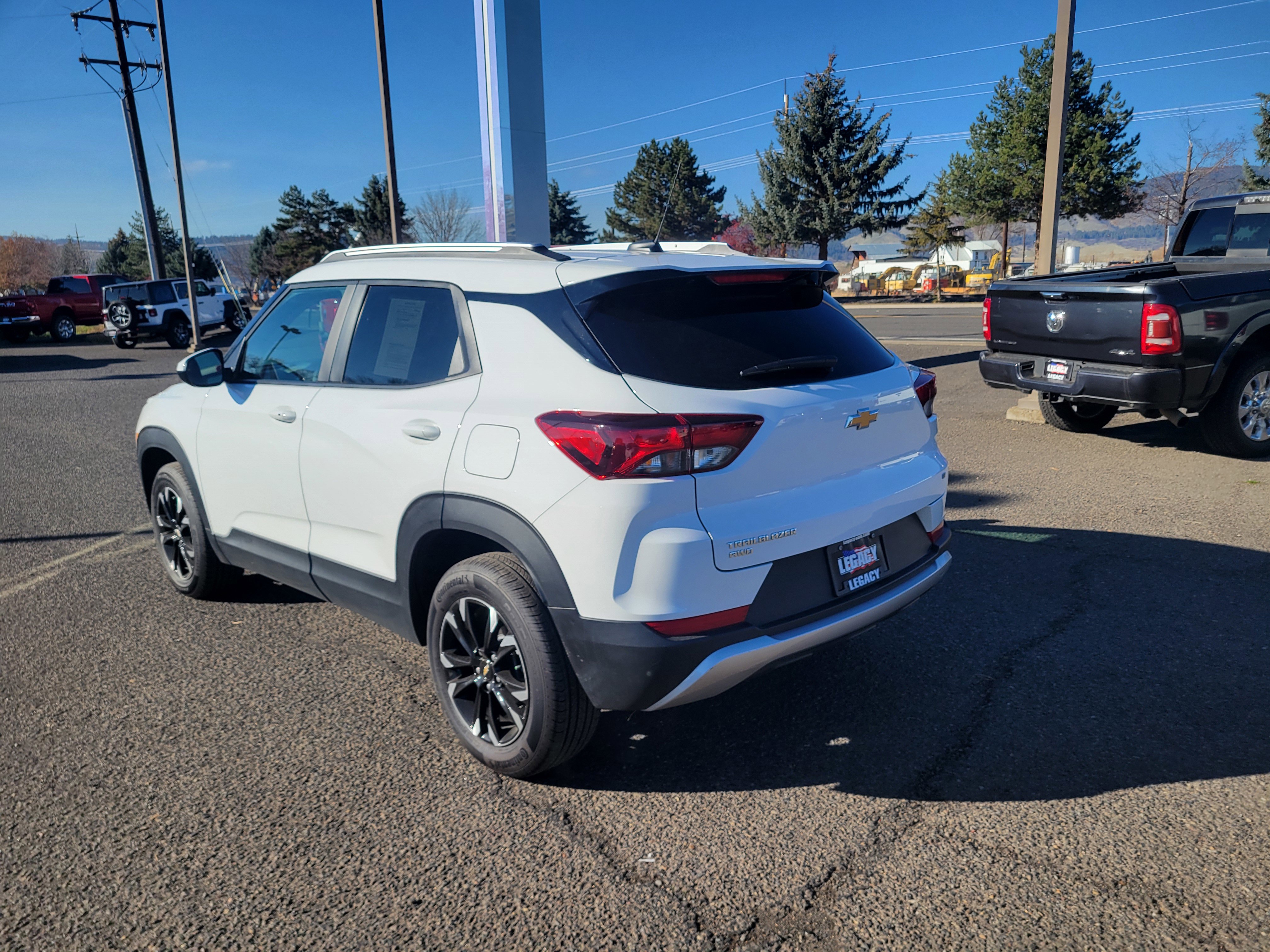 Used 2023 Chevrolet TrailBlazer LT image 13