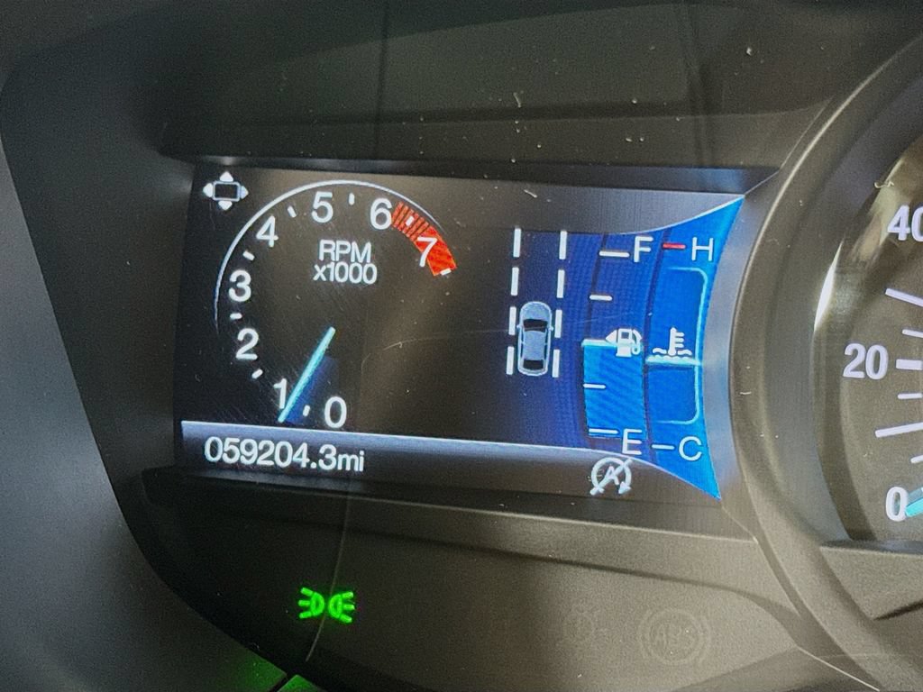 Used 2019 Ford Fusion SE FWD image 24