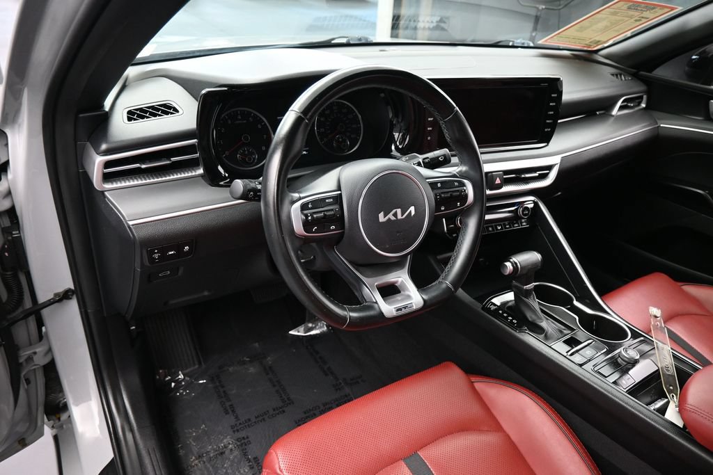 Used 2023 Kia K5 GT-Line w/ GT-Line Premium Package FWD image 11