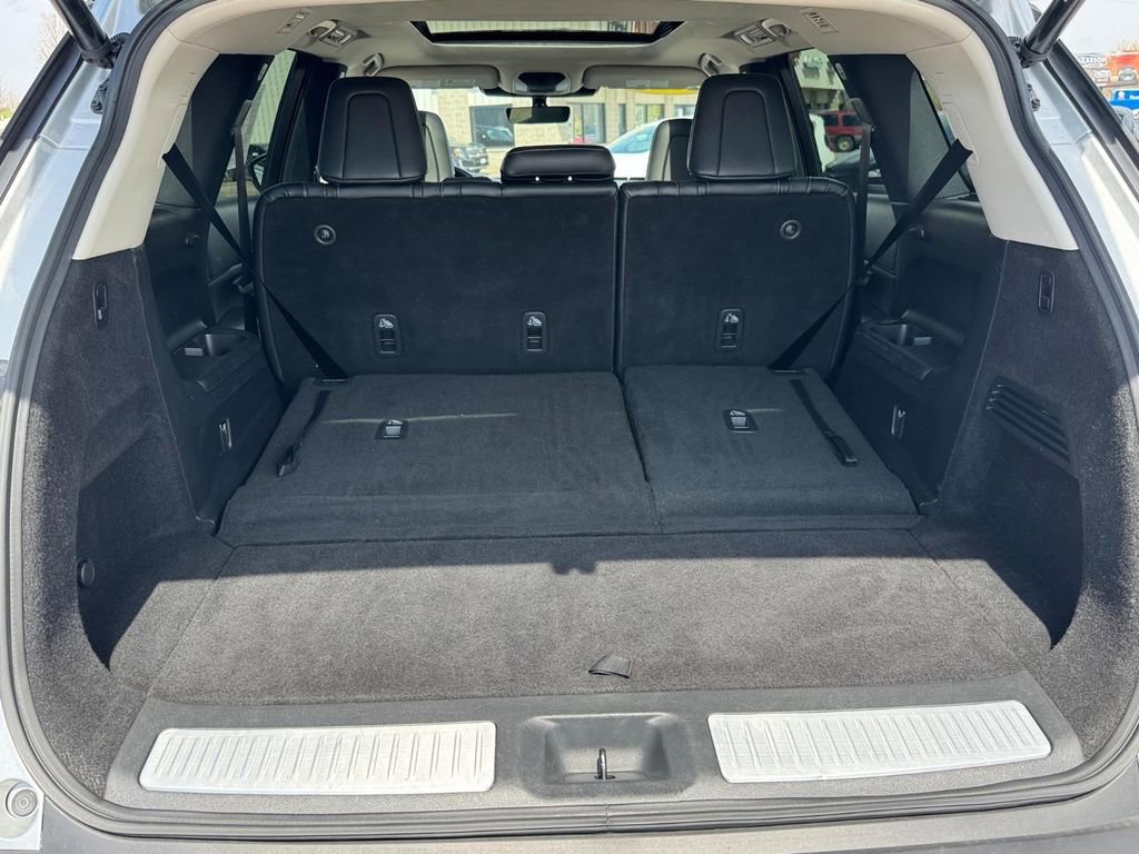 Used 2023 INFINITI QX60 Luxe AWD/4WD image 5