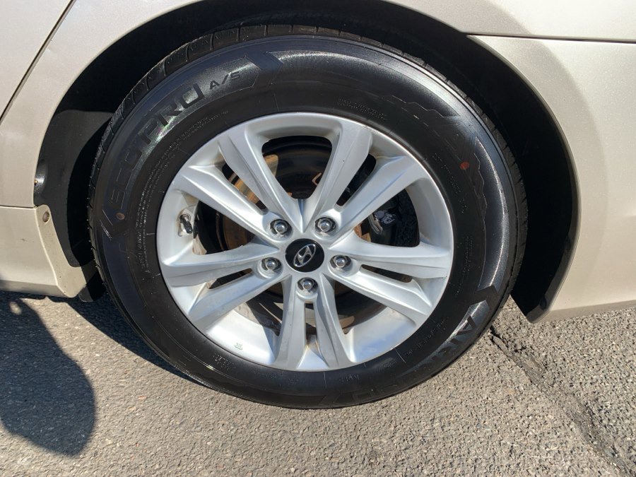 Used 2011 Hyundai Sonata GLS w/ Popular Equipment Pkg 2 FWD image 20