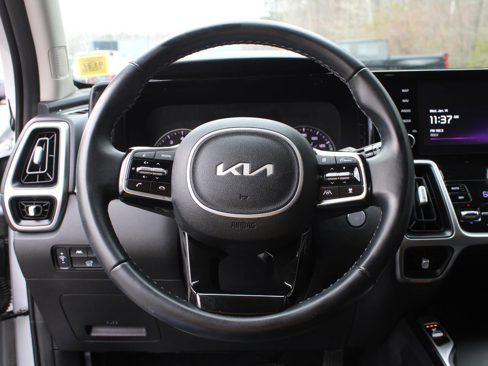 Used 2022 Kia Sorento X-Line EX image 10