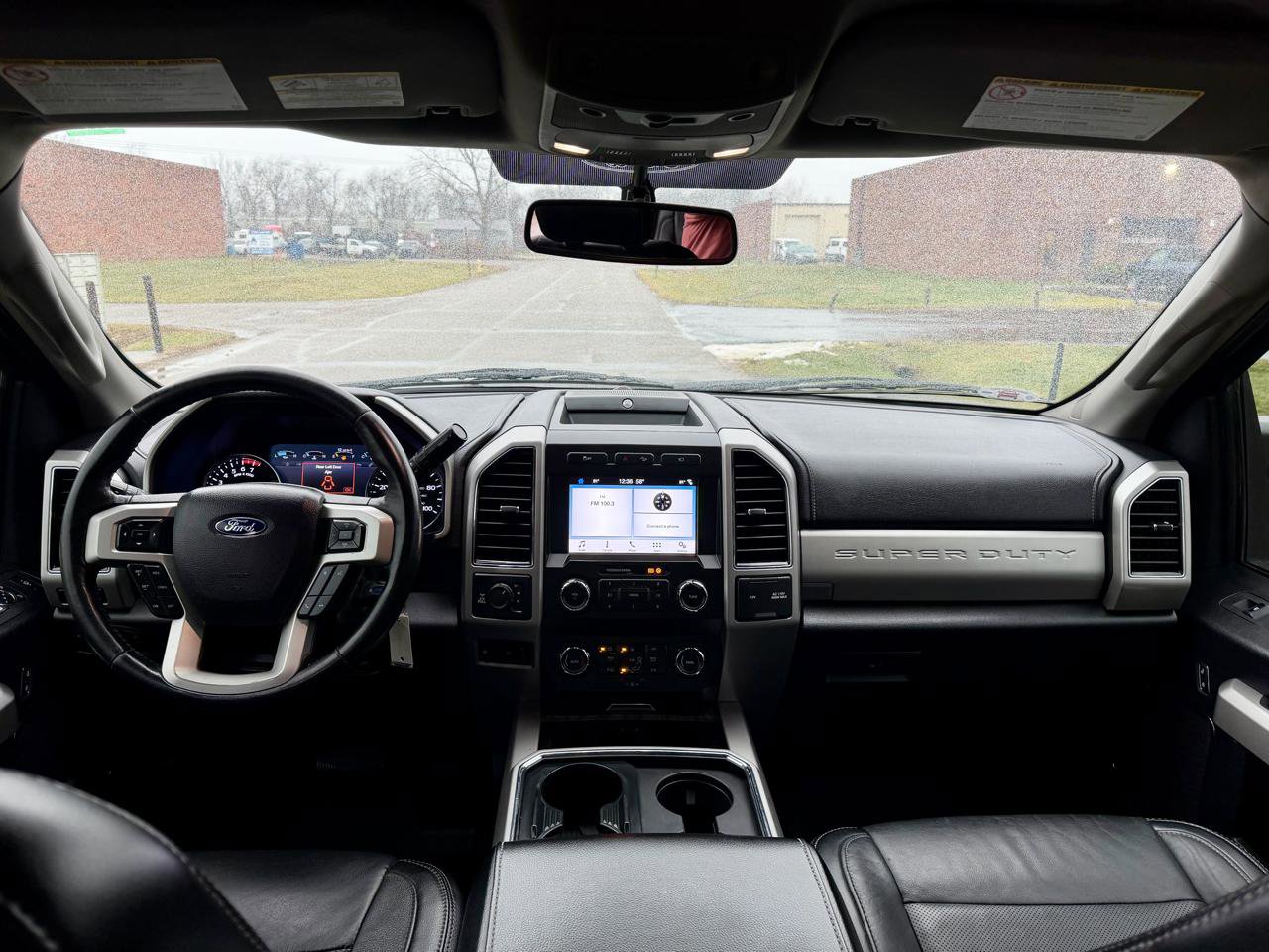 Used 2019 Ford F350 Lariat image 36