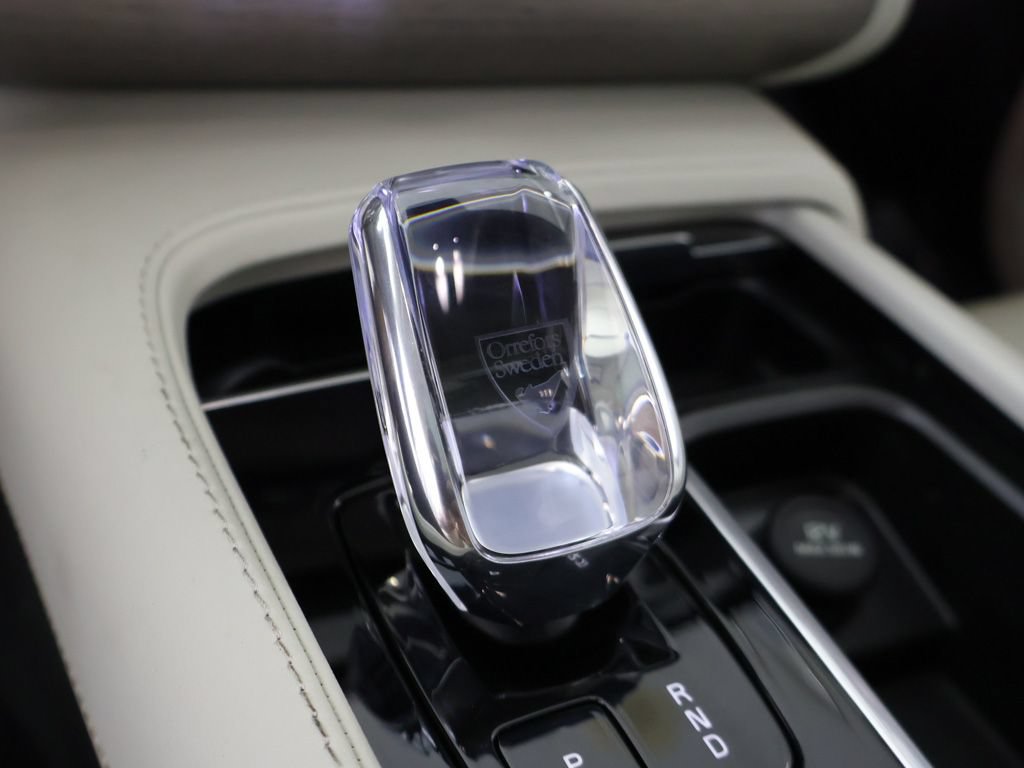Used 2024 Volvo XC90 T8 Ultimate w/ Lounge Package AWD/4WD image 64