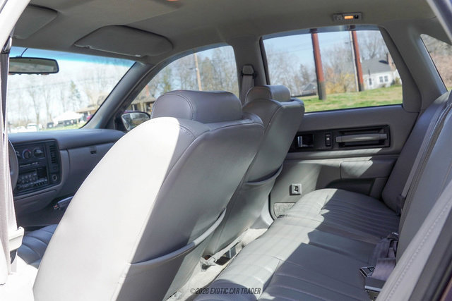 Used 1996 Chevrolet Impala SS RWD image 37