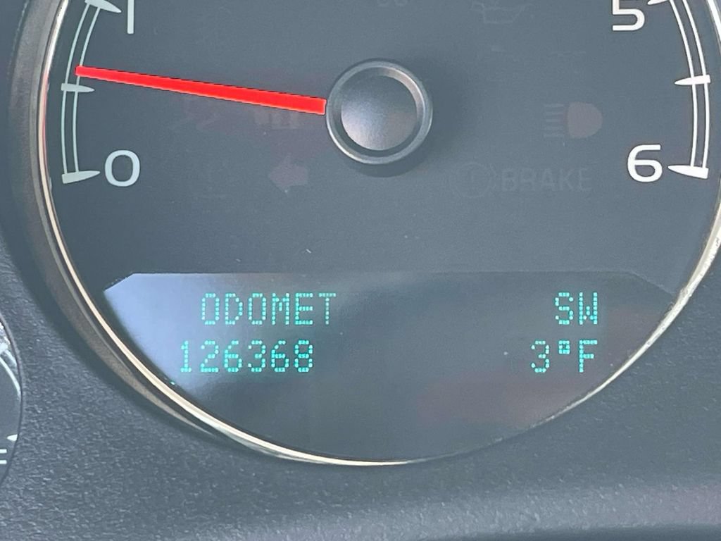 Used 2013 GMC Yukon SLE RWD image 37