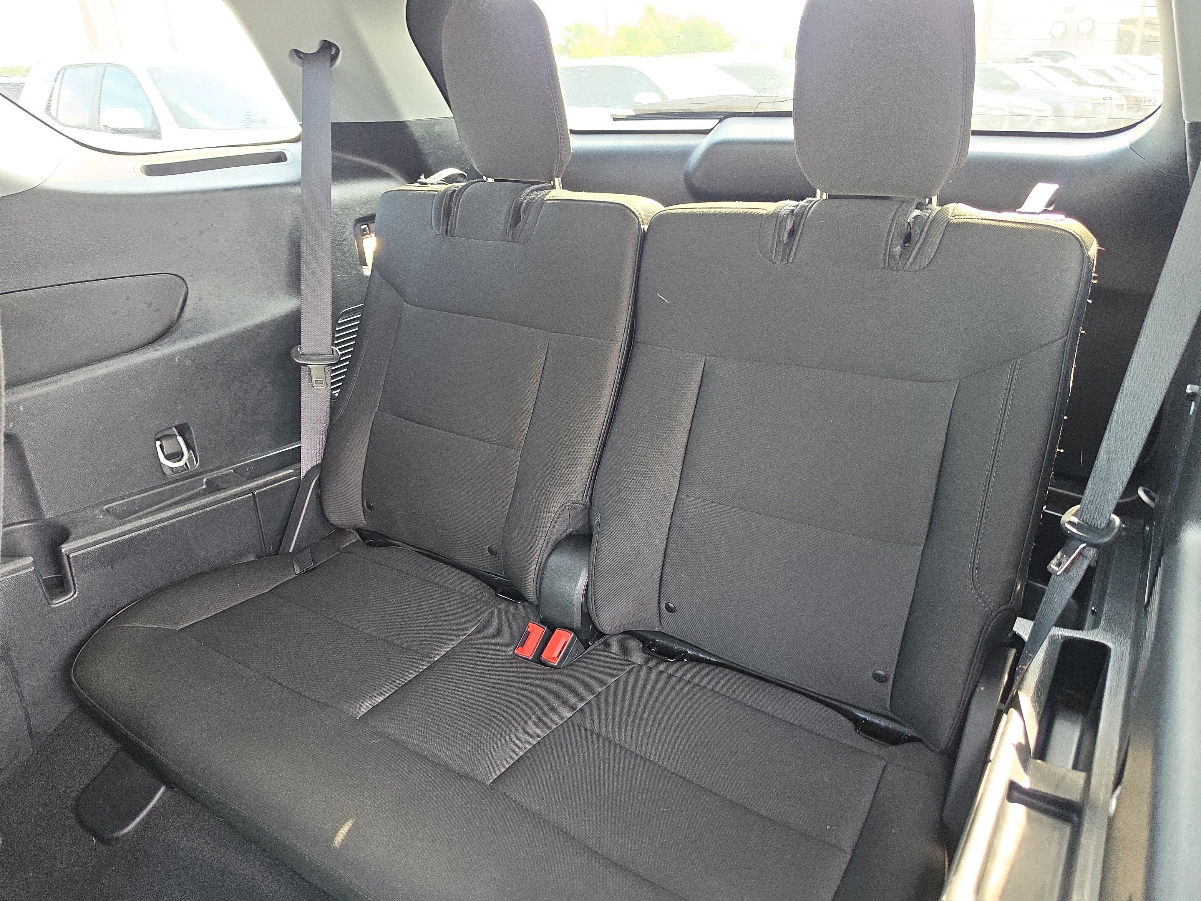 Used 2023 Ford Explorer XLT RWD image 13