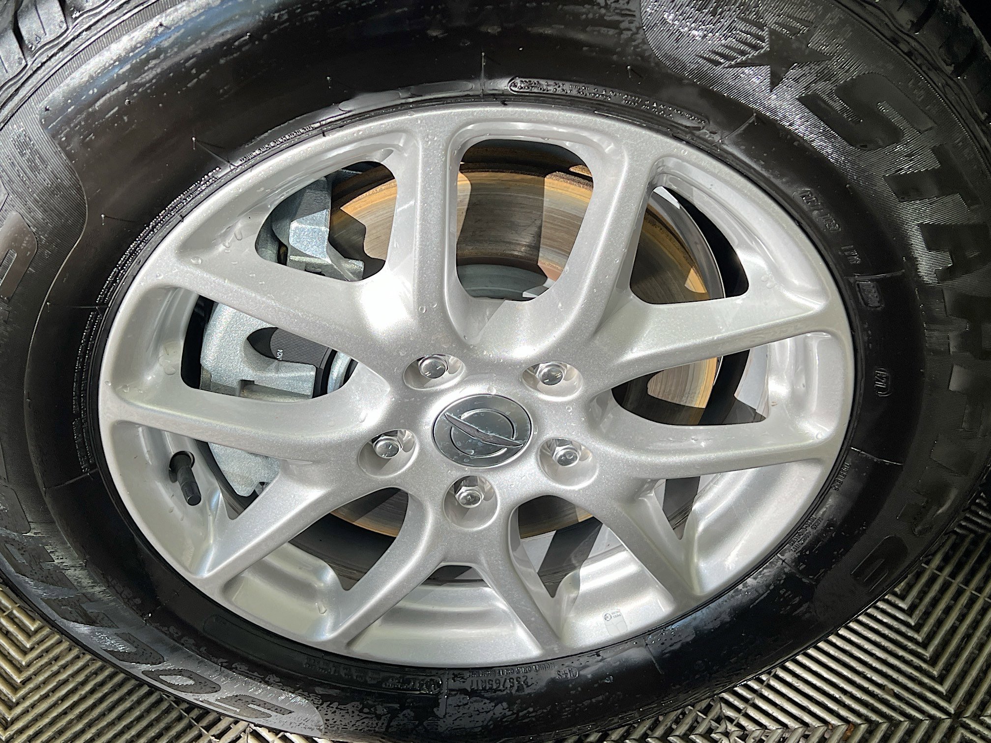 Used 2024 Chrysler Pacifica Touring-L image 14