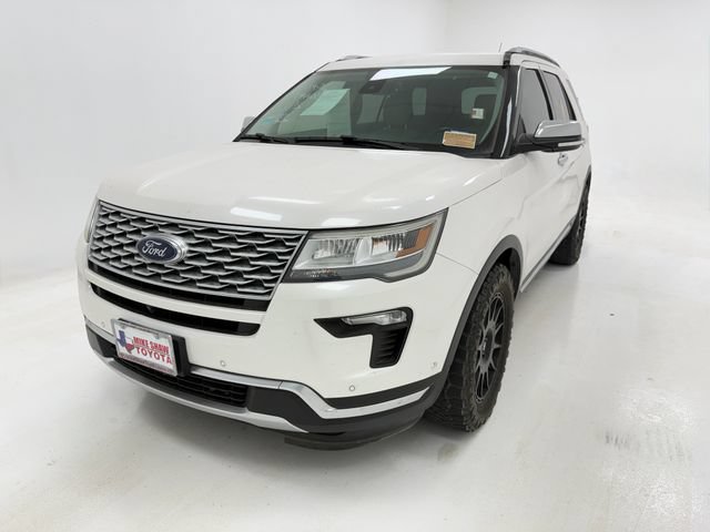 Used 2018 Ford Explorer Platinum AWD/4WD image 4
