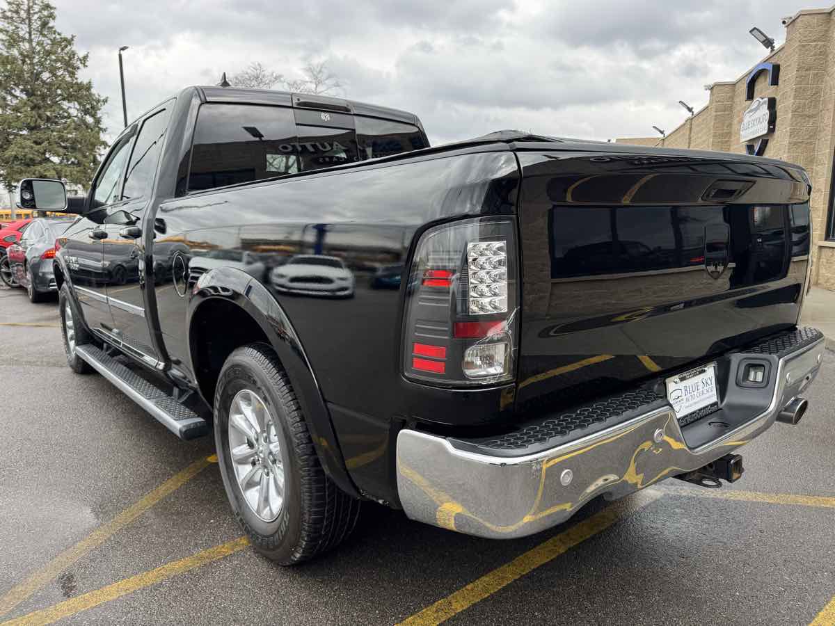 Used 2015 RAM 1500 Laramie AWD/4WD image 7