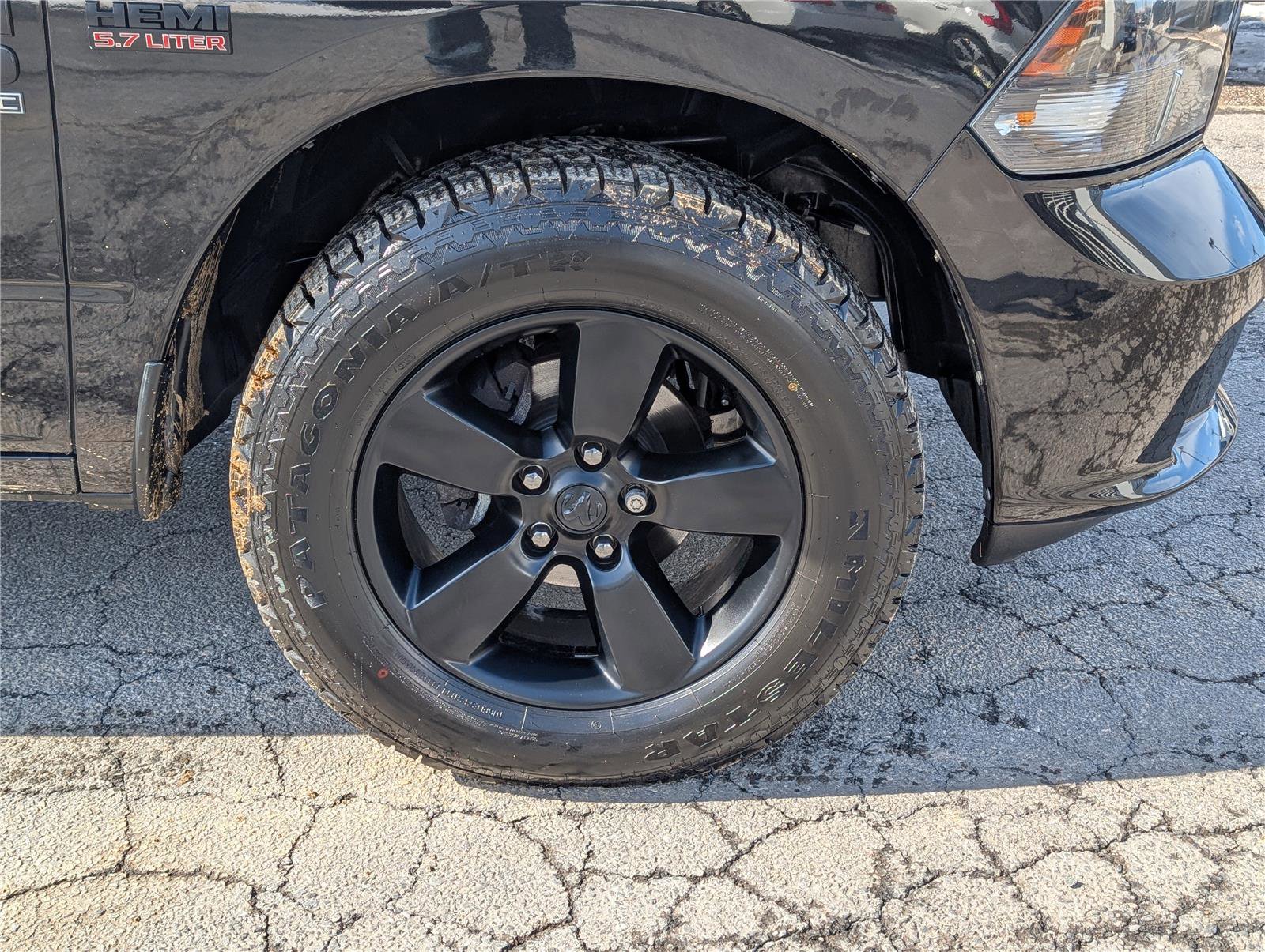 Used 2019 RAM 1500 Express w/ Express Value Package image 9