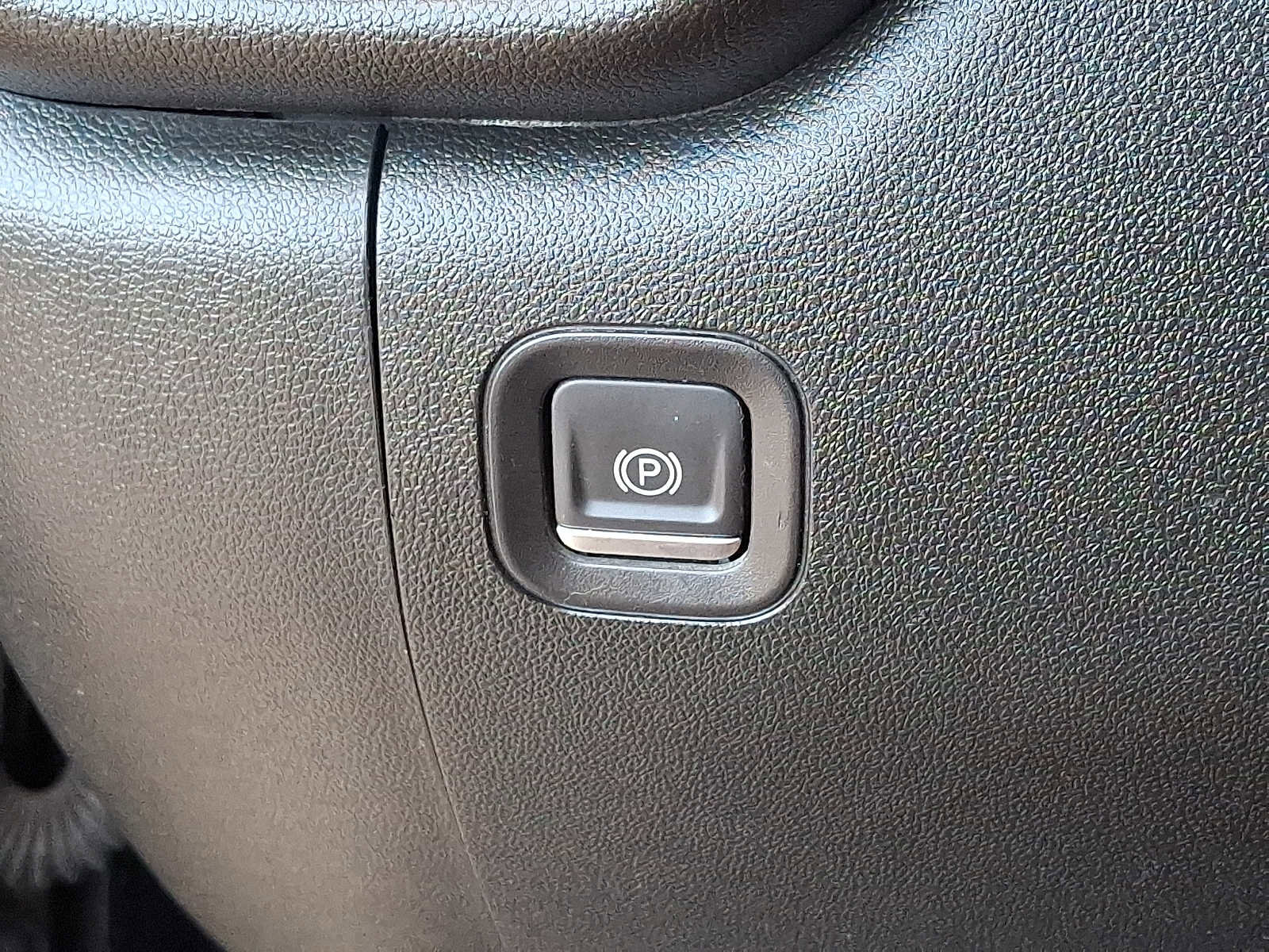 Used 2021 Chevrolet Silverado 1500 Custom Trail Boss w/ Midnight Edition image 24