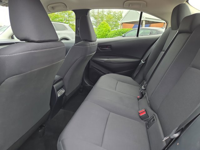 Used 2025 Toyota Corolla LE FWD image 14