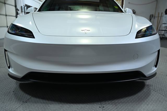 Used 2024 Tesla Model 3 Performance image 15