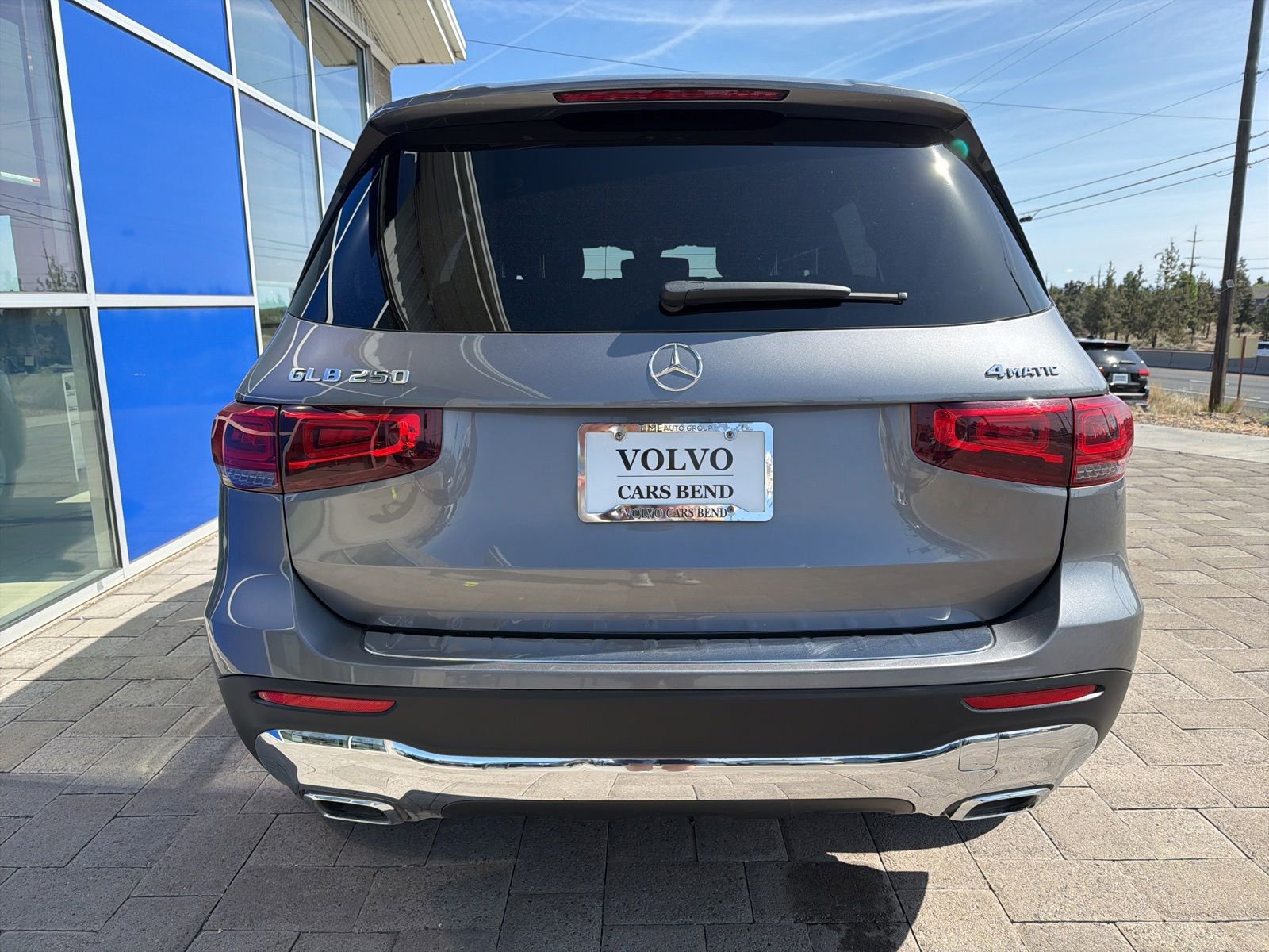 Used 2021 Mercedes-Benz GLB 250 4MATIC image 6