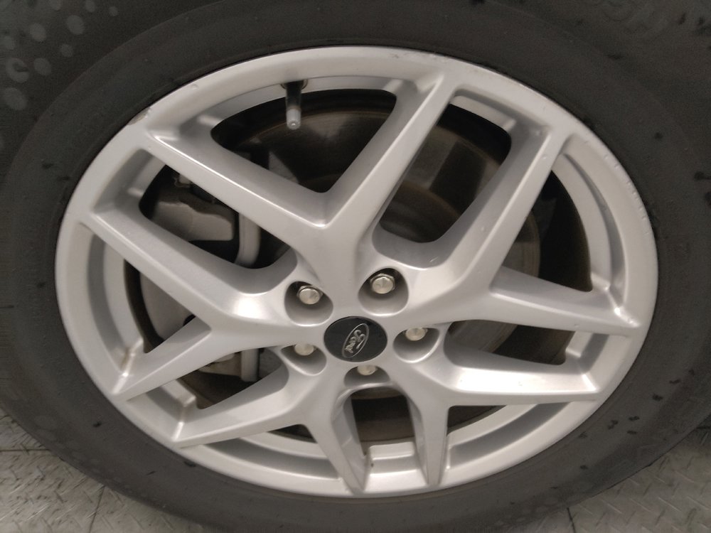 Used 2023 Ford Edge SEL image 31